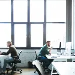 Ufficio open space: come arredarlo al meglio