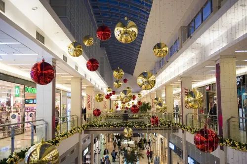 Gli allestimenti natalizi per centri commerciali e eventi per Natale