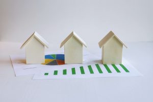 alcune piccole case